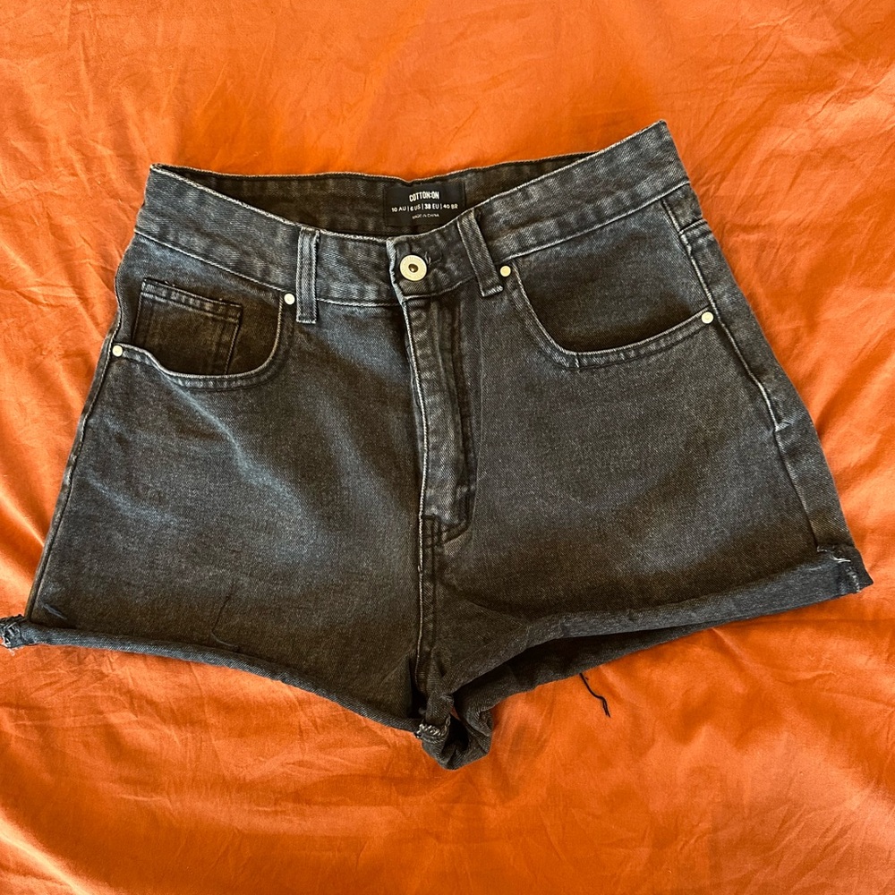 COTTON ON - Shorts - High Rise Mom